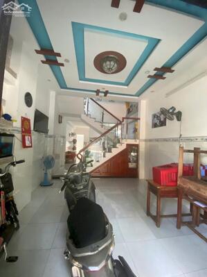 Bán nhà 2 tầng MT đường Nại Nghĩa, Sơn Trà, vị trí đẹp gần sông Hàn, nhà 3 mặt thoáng