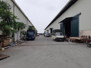 cho thuê kho xưởng tại xã tam hiệp huyện thanh trì. diện tích kho xưởng 5500m²