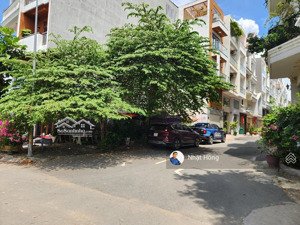 bán đất 55m2 lô góc đường chính 16m & 8m ngay hoàng quốc việt, phú mỹ, quận 7