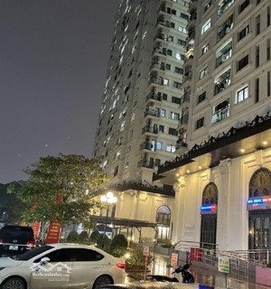 căn hộ cao cấp iris garden ct3 trần hữu dực - nam từ liêm. sổ đỏ chính chủ cất két - nội thất xịn