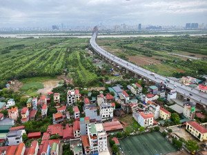 căn góc 76m2 chung cư intracom riverside view cầu view hồ tây- view sông hồng - view thành phố