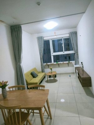 cần bán căn hộ tầng cao - citi soho, view hồ bơi - gió mát cả ngày - full nội thất. dọn vào ở ngay