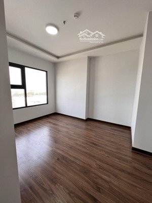 bán nhanh căn hộ 3pn nhà mới view hồ chí minh sẵn sổ hồng công chứng liền cho khách