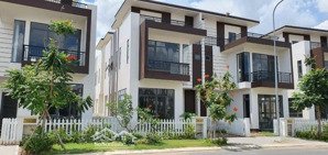 thanh toán trước 850tr hỗ trợ 0 lãi suất sở hữu nhà phố tại khu dân cư sầm uất cách bình tân, q8