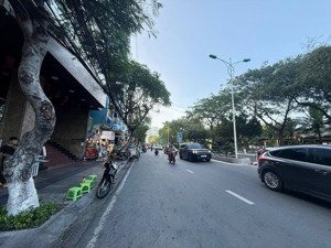 bán nhanh nhà 5 tầm mặt tiền đường hoàng văn thụ tttp. lh: anh tuyên