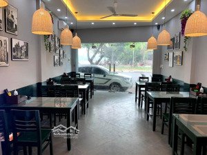 bán gấp nhà mặt phố hoàng cầu - vip đống đa - vỉa hè rộng - kinh doanh - giá đầu tư - 50m*5t !