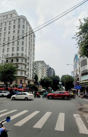 MT đoạn đẹp nhất Nguyễn Đình Chiểu,P.6,Q.3 - 9x40(360m2)CTXD: 2Hầm+10 tầng - Gía: 200 tỷ TL