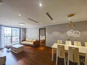 cho thuê dịch vụ 3pn, 150m2 tại tây hồ, giá thỏa thuận, đầy đủ nội thất, hướng nam