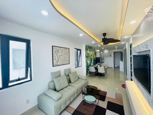 căn hộ góc biển napoleon castle giá bán: 2,75 tỉ, 78 m2 gồm 3 ngủ