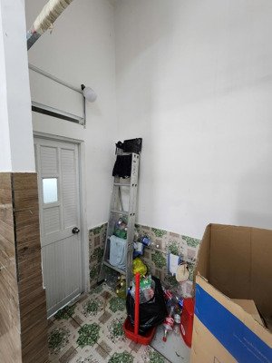 bán nhà trệt lầu, gần làng đại học tphcm, ngay tuyến metro suối tiên