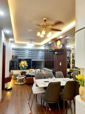 bán cc đẹp xuất sắc tại green stars, phạm văn đồng, 5 tỷ, 66.8m2