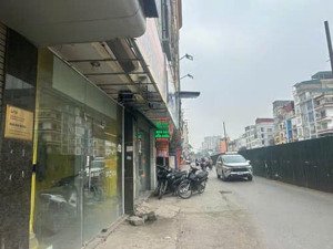 mặt phố kim đồng 56m2 x 5 tầng giá 41 tỷ. vị trí đẹp