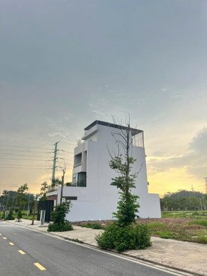 bán lô đất 103,75m hướng đông nam sẵn sổ giá chỉ 1,85 tỷ