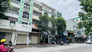 BÁN NHÀ MẶT TIỀN SIÊU ĐẸP – CAO THẮNG, QUẬN 10 Diện tích: 8.6 x 17m CN:132m2