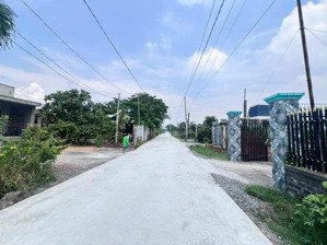 bán nền cặp 10x30 tại xã hòa khánh đông, huyện đức hòa giá tốt chỉ 1tỷ5, shr bao cấp đổi, full thổ