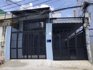 nhà hẻm xe tải đường lê văn quới 7m x 19m đúc lửng / 3pn