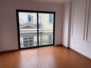 cho thuê nhà nguyên căn - ngõ 72 cầu noi, cổ nhuế