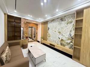 cầu diễn - nhà mới kính koong - 10m ra ô to tránh