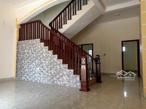 bán 3 tầng tại bắc hồng - đông anh, 76 mét , mặt tiền hơn 6 mét, đường oto vào, giá chỉ hơn 3 tỷ
