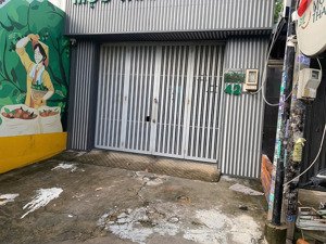 cho thuê nhà mặt phố 42 bùi văn ngữ 200m2