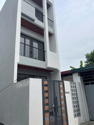 bán nhà riêng mới tại bắc hồng, giá nhinh 4 ty, 51m2, 3pn, 3wc, đầy đủ nội thất,oto vào đc