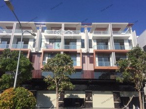 bán shophouse đường số 1 kdc dương hồng nguyễn văn linh, đường chính vào khu căn hộ mizuki park