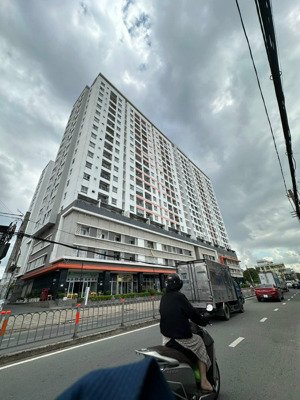 căn hộ 2 phòng ngủ 2wc 76m2 nhà đầy đủ nội thất 12 triệu dọn vào ở liền tại moonlight park view