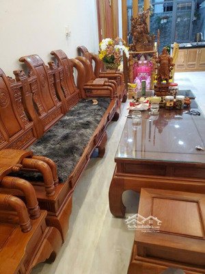 cần bán nhà 3 tầng kđt hà quang 1, nha trang. đã có sổ hoàn công. gồm 5 căn hộ. sổ hoàn công