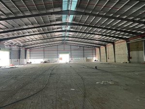 cho thuê xưởng 6200m2.pccc tự động.tại phú giáo ,bình dương,giáp khu công nghiệp tân bình