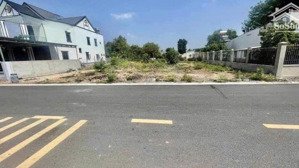 kẹt ngân hàng ra gấp lô đất 80m2 ngay chợ tân hiệp kế visip iii giá 975tr