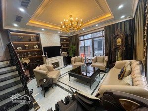 cực phẩm ! phân lô hoàng cầu, nhà đẹp, full nội thất, gara ô tô, 2 ô tô tránh, vỉa hè, 72m2*7t