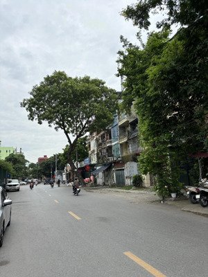 mặt phố kim đồng, vỉa hè, kinh doanh, diện tích rộng, giá rẻ, đường lớn, 90m2, 17 tỷ
