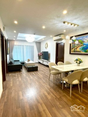 hàng hiếm căn góc 3 ngủ 101m2 đông nam view hồ tây, tầng trung đẹp, khuôn tiền hiếm. 