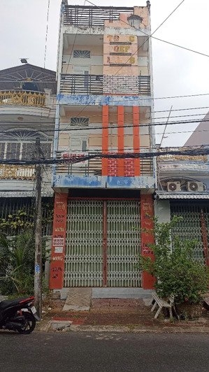 cho thuê nhà mặt tiền 3 tầng, đường tô hiến thành, p5