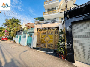 nhà 4 tầng nội thất gỗ sang trọng, đủ công năng - hẻm ô tô quay đầu - cách võ văn ngân đúng 1 căn