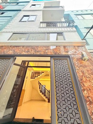 siêu phẩm xuân đỉnh - xuân tảo dt: 40m2 - 6 tầng - thang máy - ô tô đỗ cách 2 nhà, 9 tỷ
