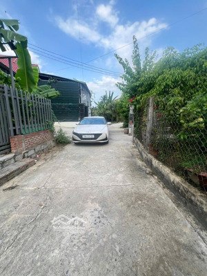 bán lô đất diên toàn - cách võ nguyên giáp vài trăm mét. sau uỷ ban nhân dân xã diên toàn 60.8m2