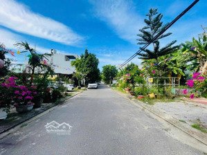 đất mặt tiền đường phan văn trường, trục thông biển, gần bãi tắm hòa minh - giá 4 tỷ 05 tl