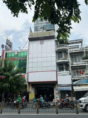 rẻ nhất, bán tòa nhà hầm 6 tầng mặt tiền lý thái tổ quận 10 dt: 6,3x23m giá chỉ 33 tỷ