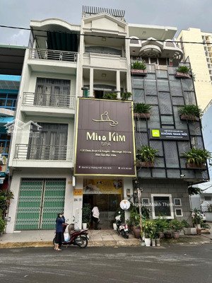 bán gấp căn nhà hẻm nhựa 12m đường lý thường kiệt, quận 10: dt 64m(4x16m); 5 tầng. hđt 30 tr/tháng