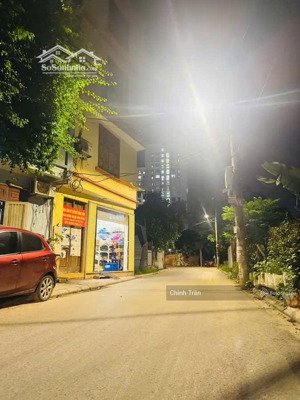 bán nhà mặt phố gia quất long biên 35m2 5 tầng mặt tiền 4,5m 6,65 tỷ thương lượng