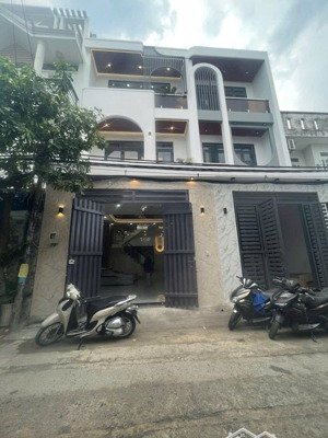 nhà phố 5,2x14m đúc 3 lầu full nội thất đường 6m thông tân thới hiệp 21 giáp gò vấp