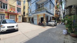 chính chủ bán gấp nhà 5 tầng 3 ngủ, 3 vs, xây mới cổ nhuế, nội thất full. đủ công năng, giá 4,5 tỷ