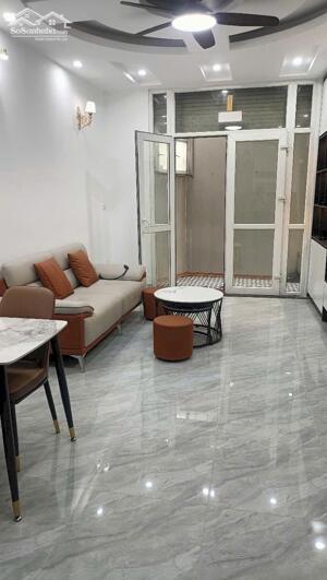 Bán nhà Đẹp Vĩnh Hưng Ô Tô, Dân Xây 38m, 5T, nhỉnh 6 tỷ, Lh: 0984417892.