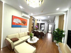 chính chủ cần bán căn hộ 90m (3n-2wc) toà hpc landmark 105 tố hữu. tầng trung sẵn sổ, full nội thất