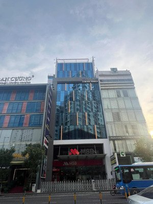 building 8 tầng - mặt tiền võ văn tần, p5, quận 3. dt: 206m2 (8x25m), hđt: 4 tỷ, 2 mặt tiền. 55 tỷ