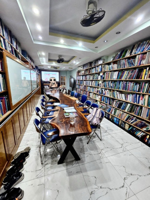 em có 2 căn hộ cc trần quang diệu - 44m2 - nhỉnh 2tỷ