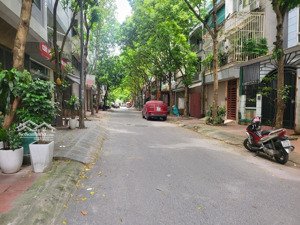 bán 5 căn liền kề, 5 căn biệt thự xa la, lô góc, lô thường, 75 - 80m2 đến 225.5 m2, giá tốt nhất