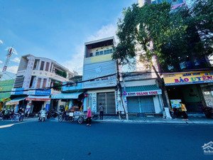 nhân - nhà 3 tầng đường hoàng sa cạnh chợ bình tân. phù hợp kinh doanh nhiều loại hình