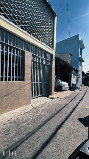 bán nhà mới hẻm oto , 67m2 ngang 5,8m, giá 4,5 tỷ đường tô ngọc vân, chợ tam hà, tam phú , thủ đức